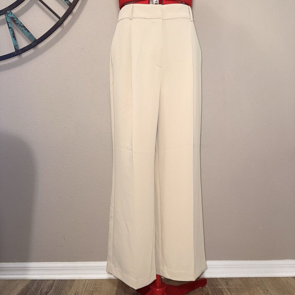 Ann Taylor LOFT Petite Pants Size 12P NWT Beige Pleated Wide-Leg Office Workwear